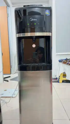 Dispenser Midea YD1135AS