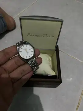 dijual jam AC Cewek