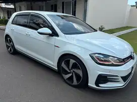 VW Golf GTI 2.0 AT 2018