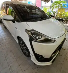 Toyota Sienta tipe Q AT 2017 Bensin