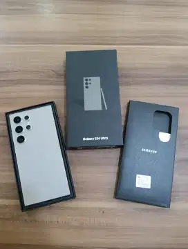 Samsung Galaxy S25 ultra 12/512 Seken masih mulus banget