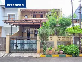 Rumah 2 Lantai Dijual Puri Indah Semi Furnished Siap Huni - LT 120m2