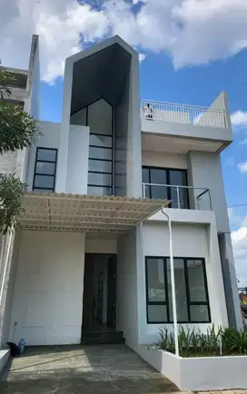 Rumah mewah 2 lantai perum elit Buntown Purwokerto dekat Rita Mall