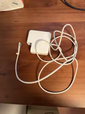 Apple 60W MagSafe Charge Power Adapter A1344