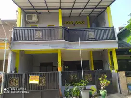Rumah Bagus 2,5 Lantai, Perum Pondok Jati, Sidoarjo Kota