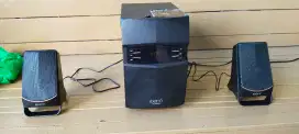 Speaker Aktif Merek Denn