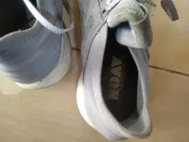 Dijual Sepatu Lari New Balance Roav Original (Second seperti baru)
