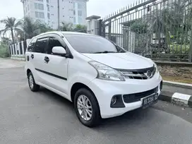 Xenia R 2012 mt