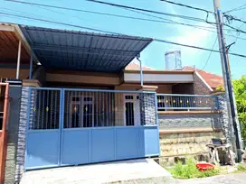 Di Jual Rumah karang empat  luas 160 ( KT 4 KM 3 )