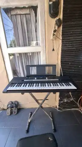 KEYBOARD YAMAHA PSR E243 MASIH NORMAL DAN FULLSET