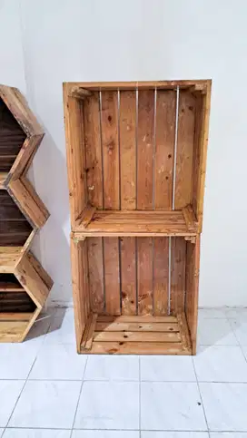 Rak Kayu Kotak Display - Cocok untuk Toko & Pameran (4 Buah)