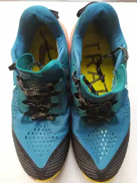 Dijual sepatu Nike Trail size 44