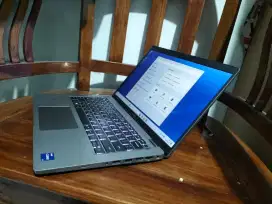 Laptop Dell Latitude 5430 i7-1265U | RAM 16GB | SSD 512GB Mewah