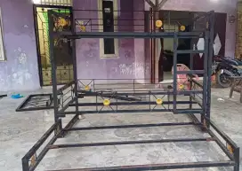 Dijual tempat tidur tingkat tempahan besi
