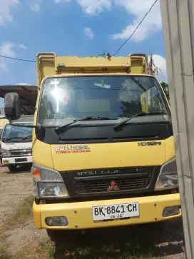 Mit. Canter ps 125 HD truck 6 roda