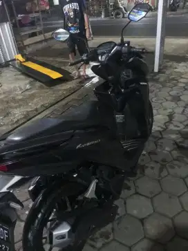vario 125 iss cbs
