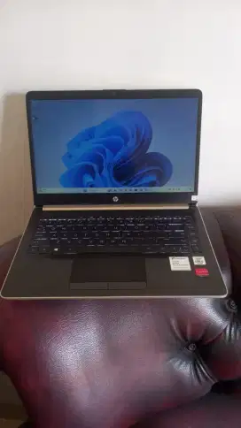 Laptop hps core i5 gen10 duavga