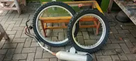 Knalpot ori KLX dan Velg Ori depan belakang