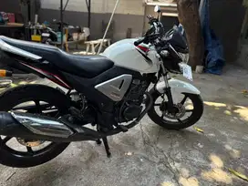 Megapro putih keluaran terakhir