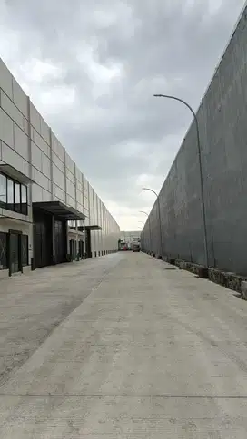 Disewakan Cepat Gudang Baru Plus 2 Office Siap Pakai di Daan Mogot