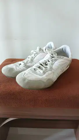 Sepatu Wanita Onitsuka Tiger