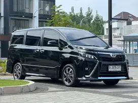 [KM 57rban] Toyota Voxy 2.0 AT 2018 Pemakaian 2019