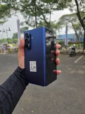 SAMSUNG GALAXY FOLD 7 26,499,000 12/256