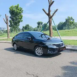 KM 8 RB HONDA CITY SEDAN CVT 2023 HODA SENSING