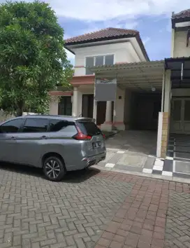 Sewa Rumah siap huni,Citraland,dkt Pakuwon,Mayjend,Wiyung,Hr muh,dian