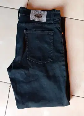 Celana panjang jeans BOSS (preloved)