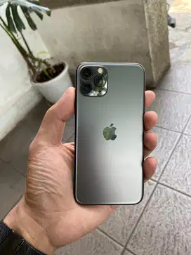 Jual cepat iPhone 11 Pro 64gb minusan