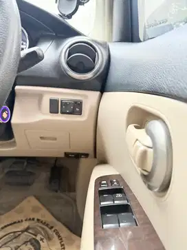 Nissan Grand livina 2014 Bensin