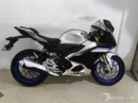 R15 V4 ABS QS 2023 AD klaten istimewa