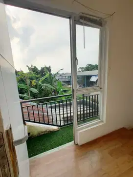 DIJUAL RUMAH BAGUS 2 LANTAI SIAP HUNI DI KARADENAN TOWNHOUSE BOGOR