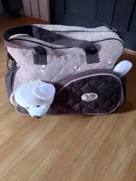 Preloved baju dan tas bayi baru lahir