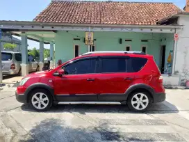 Nissan livina xgear 2013 mintcondition