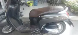Di jual Scoopy 2023 pajak telat bulan 3 2025