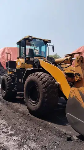 Loader SDLG L956 F tahun 2020