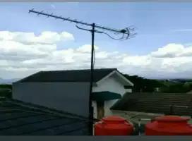 Ahli jasa pasang antena TV digital service parabola dan camera CCTV