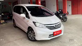 HONDA FREED S 1.5 AT 2013 PUTIH