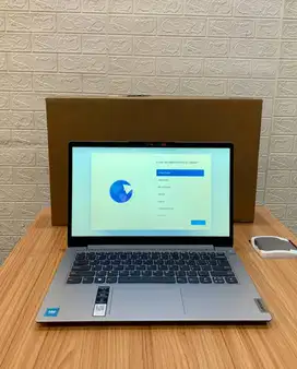 Lenovo Ideapad slim 3 14IAU7