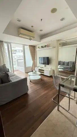 Disewakan apartemen full furniture private lift kemayoran view golf