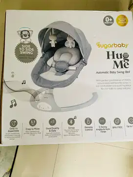 Sugar Baby HUG ME Automatic Baby Swing Bed/Ayunan Bayi