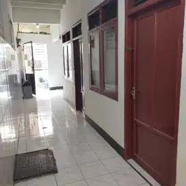 DIJUAL KOSAN AKTIF FULL TERISI DI CIGADUNG DEKAT UNIKOM, ITB
