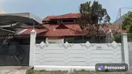 RUMAH 2 LANTAI DI BABATAN PANTAI UTARA, DEKAT KENJERAN