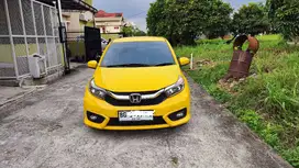 Brio Satya 1.2 E kuning orisinal, unit sangat terawat dan siap pakai