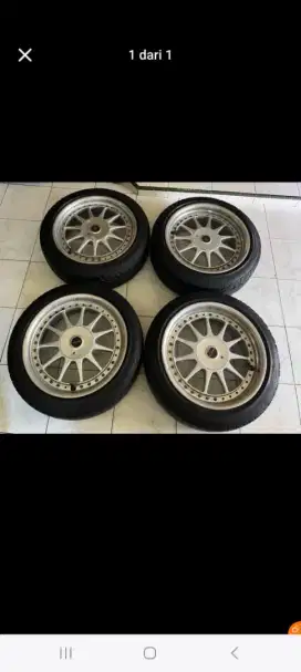 Velg Hertage ring 17 include ban