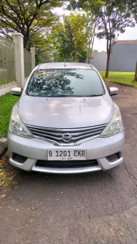 Nissan Grand Livina SV matic 2014
