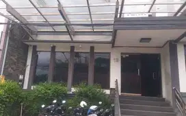 Jual Hotel DI Tengah Kota dekat alun alun / Asia Afrika  -13 kamar