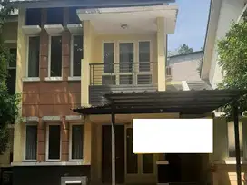 Dijual Rumah Bebas Banjir di The Green BSD Cluster Venetian J-20567